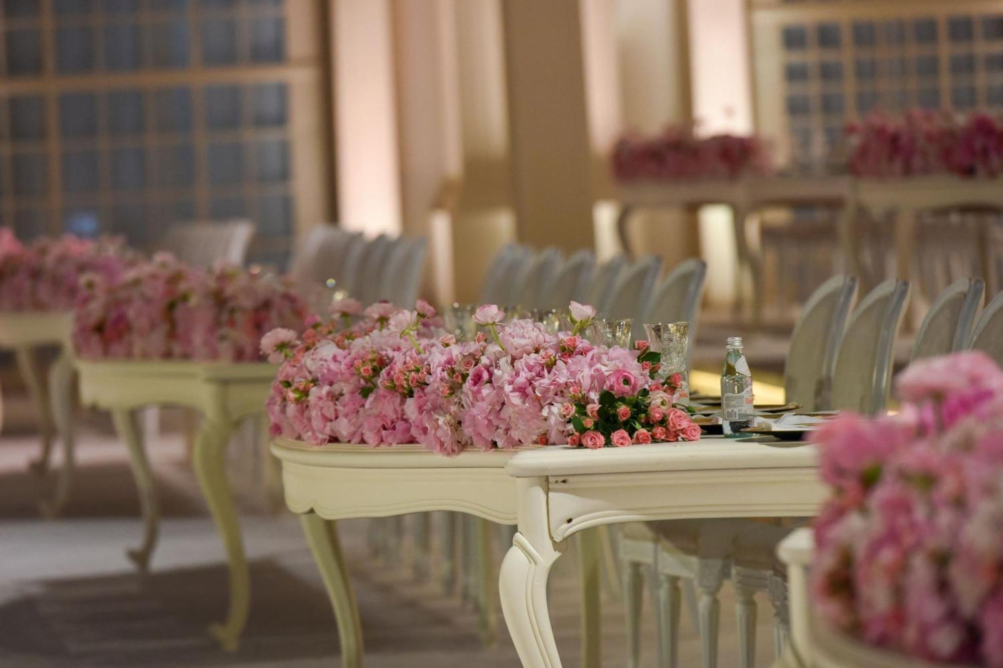 Hotel The Ritz-Carlton, Doha Exterior foto Wedding reception