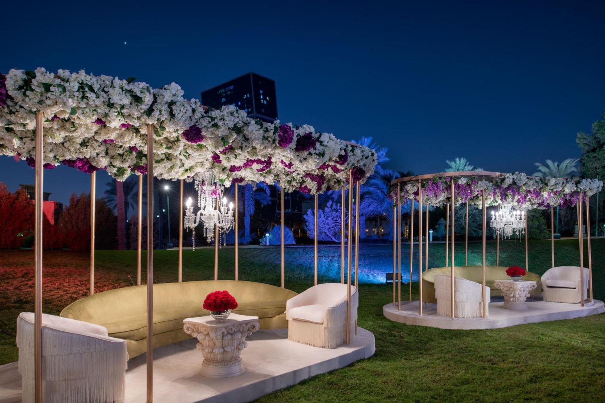Hotel The Ritz-Carlton, Doha Exterior foto The Lake at The Oberoi, Mumbai