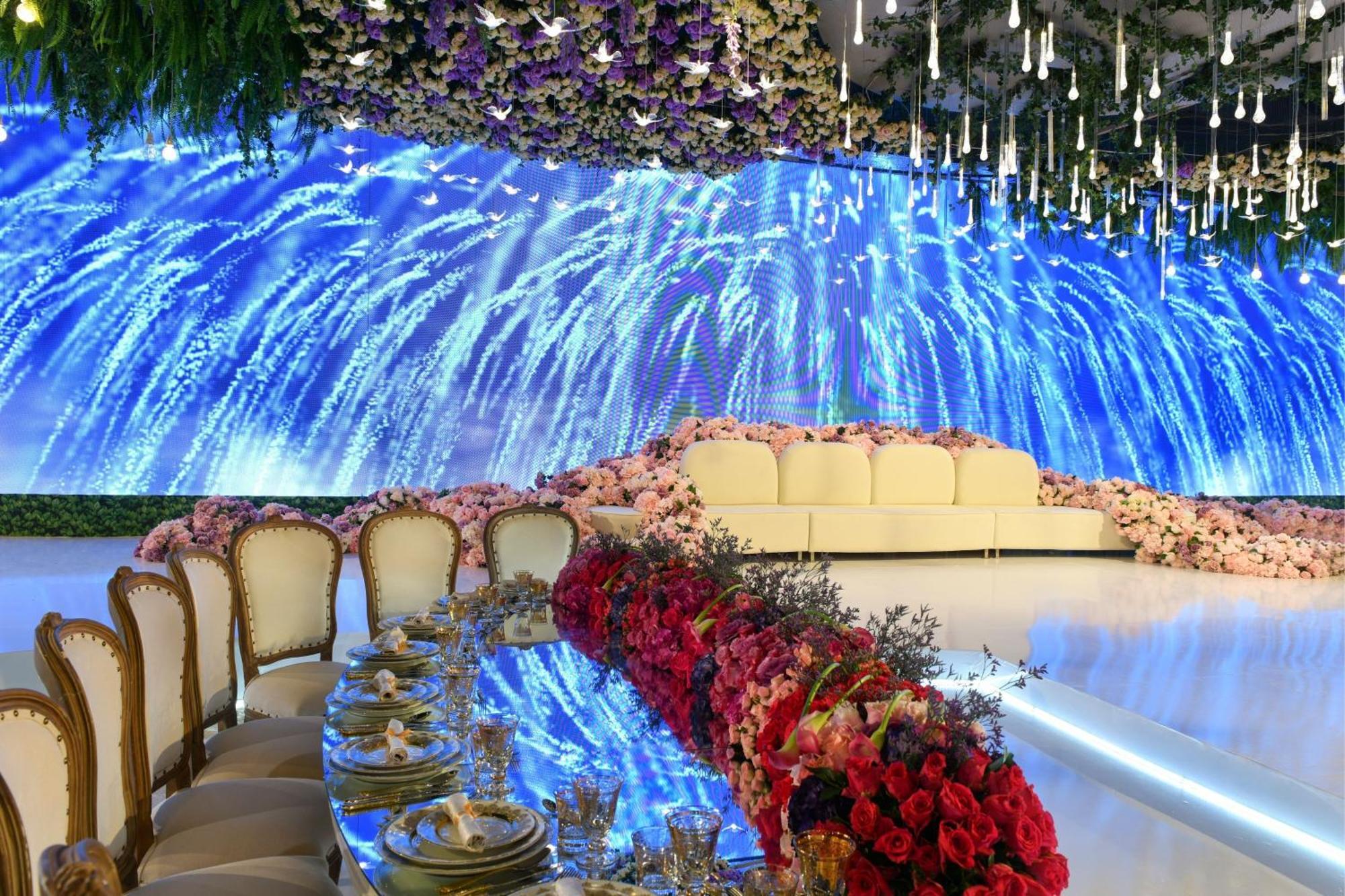 Hotel The Ritz-Carlton, Doha Exterior foto The interior of the ballroom