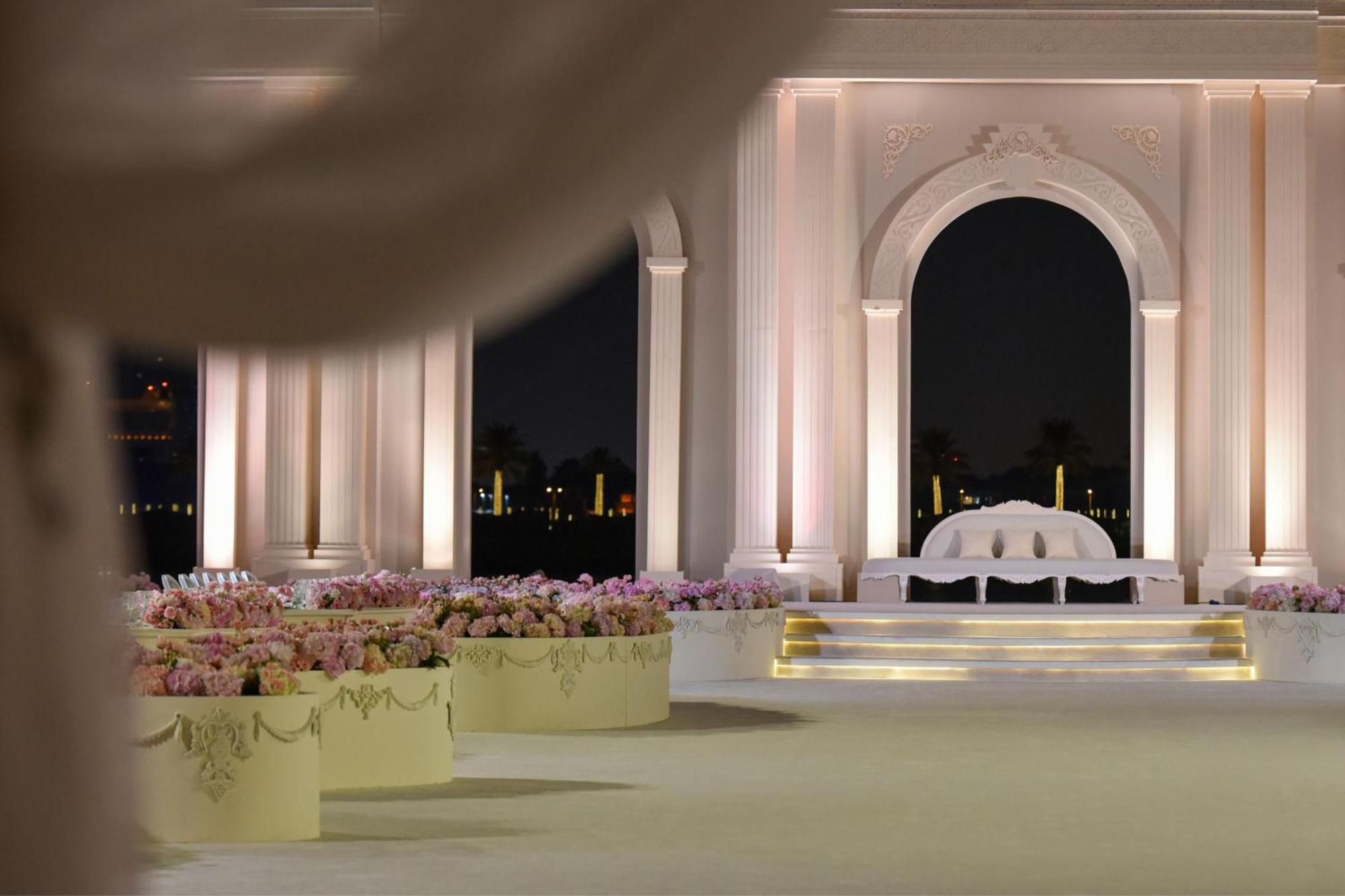 Hotel The Ritz-Carlton, Doha Exterior foto The interior of the Al-Jalaal Palace