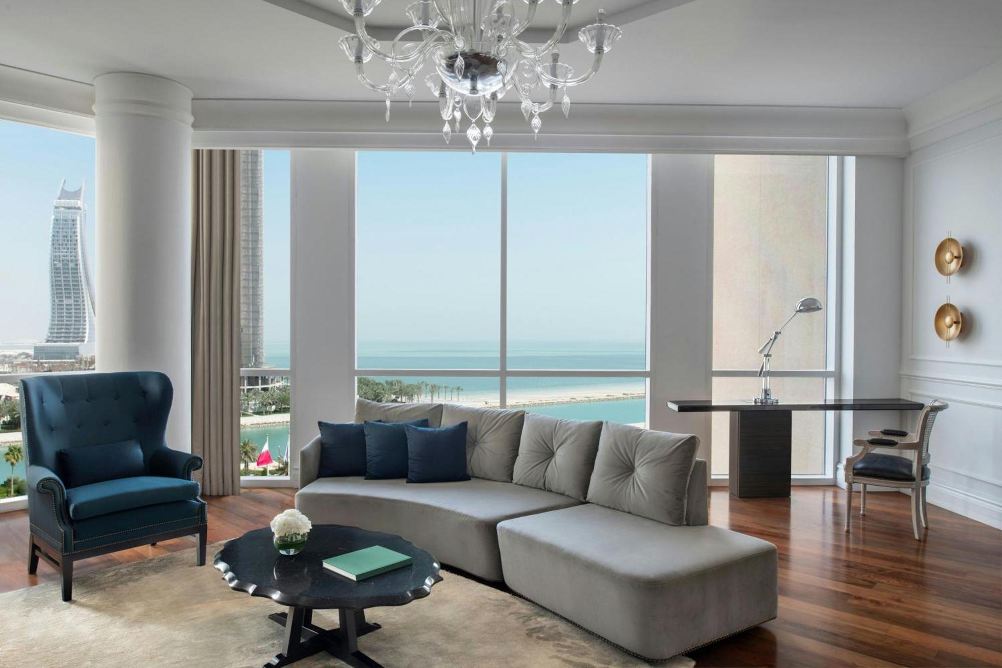 Hotel The Ritz-Carlton, Doha Exterior foto A living room at Jumeirah Atlantis